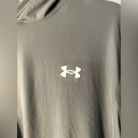 Under Armour Men’s XL Gray Performance Hoodie Long Sleeve Loose Fit - Picture 5 of 8